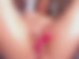Live cam show with AlejaCute - Delicious on Strip Flash - Live Sex Shows