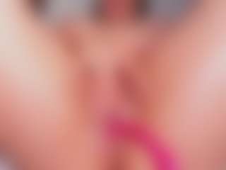 Live cam show with AlejaCute - Smoking on Camsoda