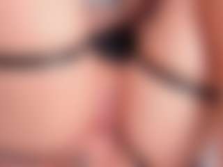 Live-Cam-Show mit AlejaCute - Colombia auf Camsoda