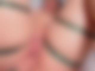AlejaCute's Live Sex Cam Show