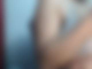 golden1temptation's Live Sex Cam Show