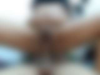 Live cam show with golden1temptation - Bikini on Dare Cams