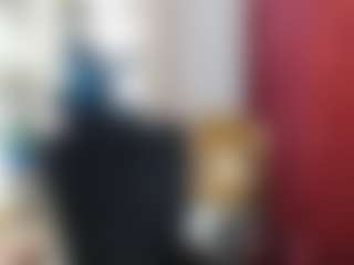Live cam show with golden1temptation - Drinking on Dolls Live