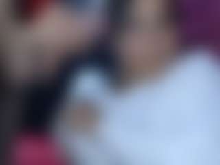 Live cam show with golden1temptation - Drinking on Lustler