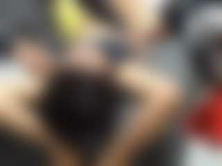 Live cam show with golden1temptation - Bikini on milfzrlive.com