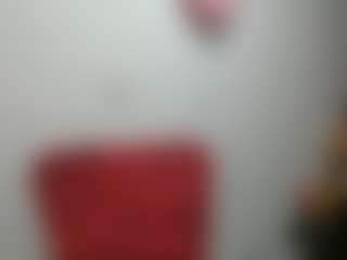 Live cam show with golden1temptation - Bikini on dropp.cam