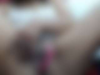 Live cam show with golden1temptation - Drinking on live.xbliss.ai
