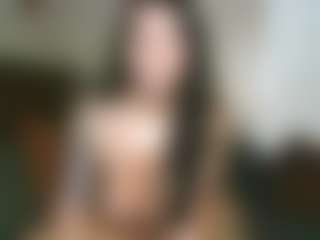 Carmen Savage MILF webcam performer live streaming