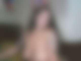 Carmen Savage MILF webcam performer live streaming