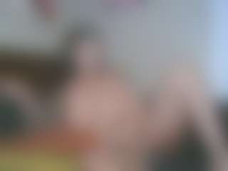 Carmen Savage MILF webcam performer live streaming