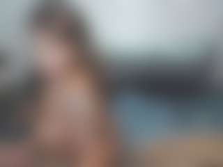 Carmen Savage MILF webcam performer live streaming