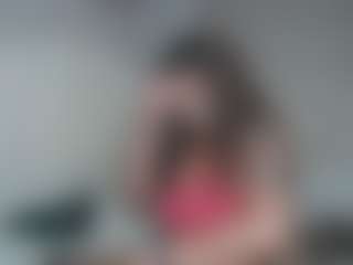 Carmen Savage MILF webcam performer live streaming