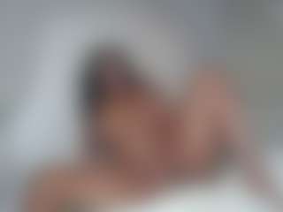 Carmen Savage MILF webcam performer live streaming