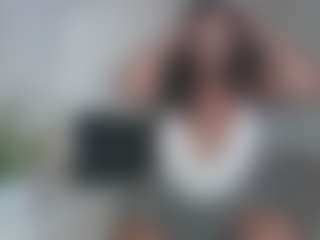 Live cam show with Carmen Savage - Brown Eyes MILF on sexylive.show