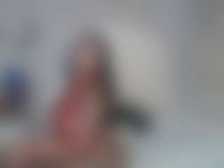 Live cam show with Carmen Savage - White MILF on Camversity