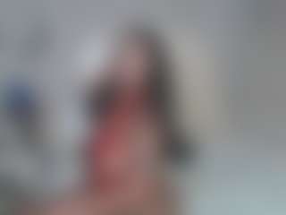 Live cam show with Carmen Savage - Butt Plug on boobsie.com