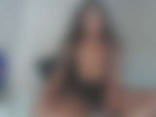 Live cam show with Carmen Savage - Brown Eyes MILF on boobsie.com
