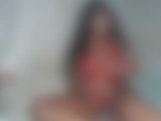 Live cam show with Carmen Savage - Gamer MILF on Sweet Sext