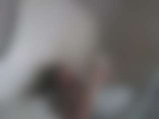 Carmen Savage MILF webcam performer live streaming