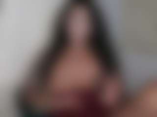 Carmen Savage MILF webcam performer live streaming