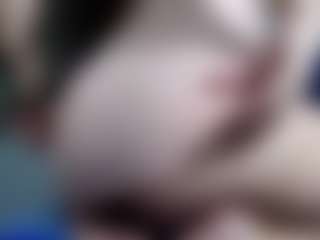 cherry-lov3's Live Sex Cam Show