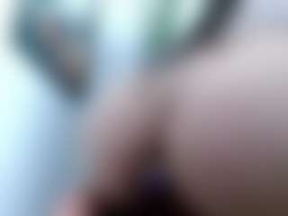 cherry-lov3's Live Sex Cam Show