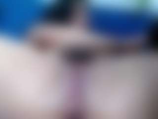 cherry-lov3's Live Sex Cam Show