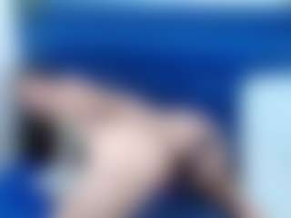 cherry-lov3's Live Sex Cam Show