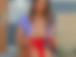 Live cam show with KieraThomas - Toys on Camversity