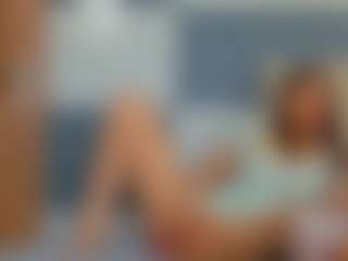 KieraThomas's Live Sex Cam Show