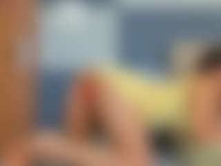 Live cam show with KieraThomas - Butt Plug on Camming Site