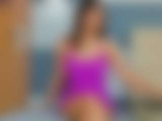 Live cam show with KieraThomas - Public Lovense on ObeyMaria
