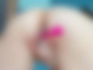 KieraThomas's Live Sex Cam Show