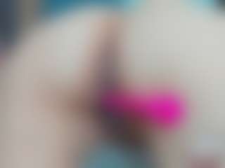KieraThomas's Live Sex Cam Show