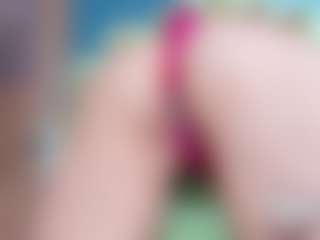 KieraThomas's Live Sex Cam Show