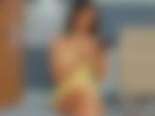 Live cam show with KieraThomas - Butt Plug on Soda Cam