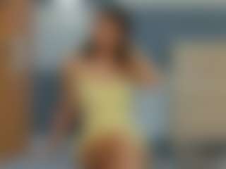 Live cam show with KieraThomas - Average on Camsoda.co