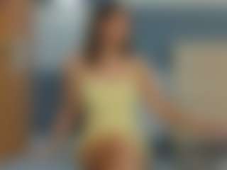 Live cam show with KieraThomas - Butt Plug on alttransgirls