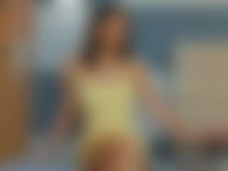 Live cam show with KieraThomas - Butt Plug on Milf Play