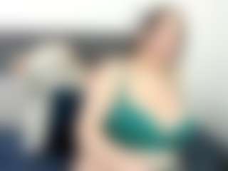 Live cam show with Luna-wls - Brown Hair on SquirtSoMuch
