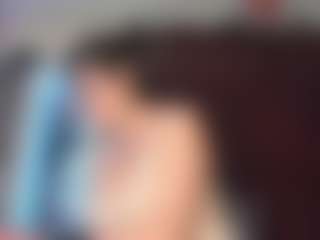 Live cam show with Rapunzelll - Middle Aged on parknlotfishbdy