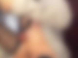 Rapunzelll's Live Sex Cam Show