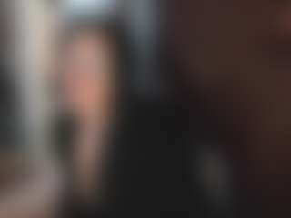 Live cam show with Rapunzelll - Living Room on dropp.cam
