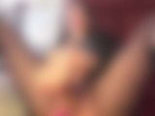 Live cam show with Rapunzelll - Mature on intimatelivegirls.com