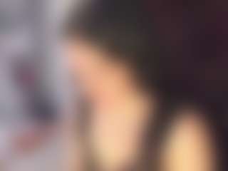 Live cam show with Rapunzelll - Middle Aged on xplaylive.com
