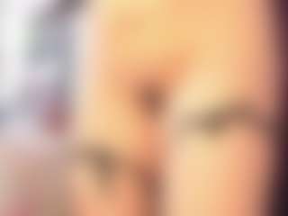 Live cam show with Rapunzelll - Smoking on Camsoda