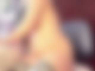 Rapunzelll's Live Sex Cam Show