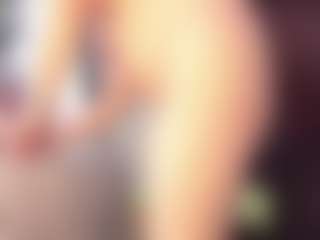 Rapunzelll's Live Sex Cam Show
