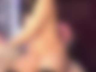Rapunzelll's Live Sex Cam Show