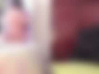 Live cam show with Rapunzelll - Living Room on xfollow cams